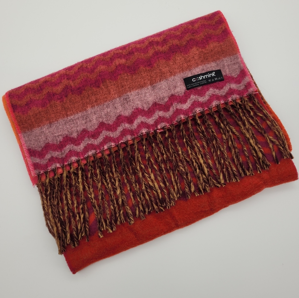 CASHMINK | soft fringe zigzag print scarf